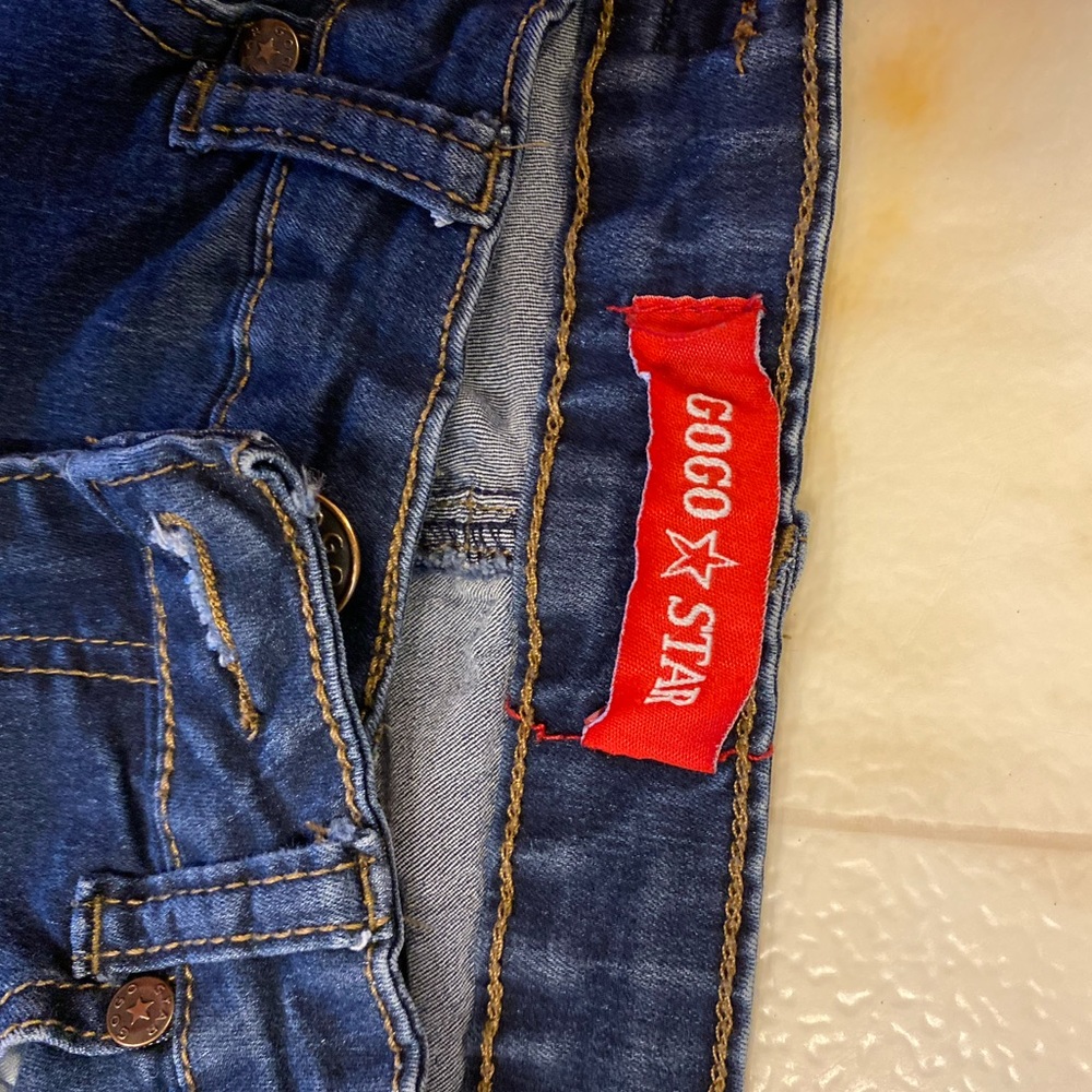 Jeans - Picture 2 of 4